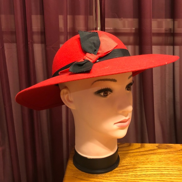 Liz Claiborne-Vintage